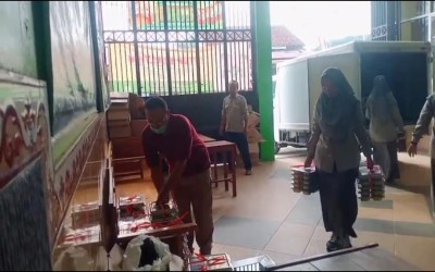 SEBANYAK 571 MURID MIN 3 BANYUMAS TERIMA MAKAN BERGIZI GRATIS DARI PEMERINTAH
