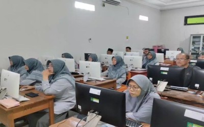 MIN 3 BANYUMAS LAKSANAKAN ANBK DAN SURVEI LINGKUNGAN BELAJAR