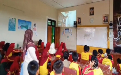 MIN 3 BANYUMAS TANAMKAN NILAI TOLERANSI LEWAT NOBAR FILM MODERASI BERAGAMA