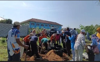 MIN 3 BANYUMAS SUKSESKAN GERAKAN KEMENAG ASRI