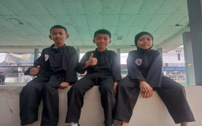 Gemilang di Arena! Atlet Silat MIN 3 Banyumas Borong Juara di Seleksi Kecamatan Kembaran